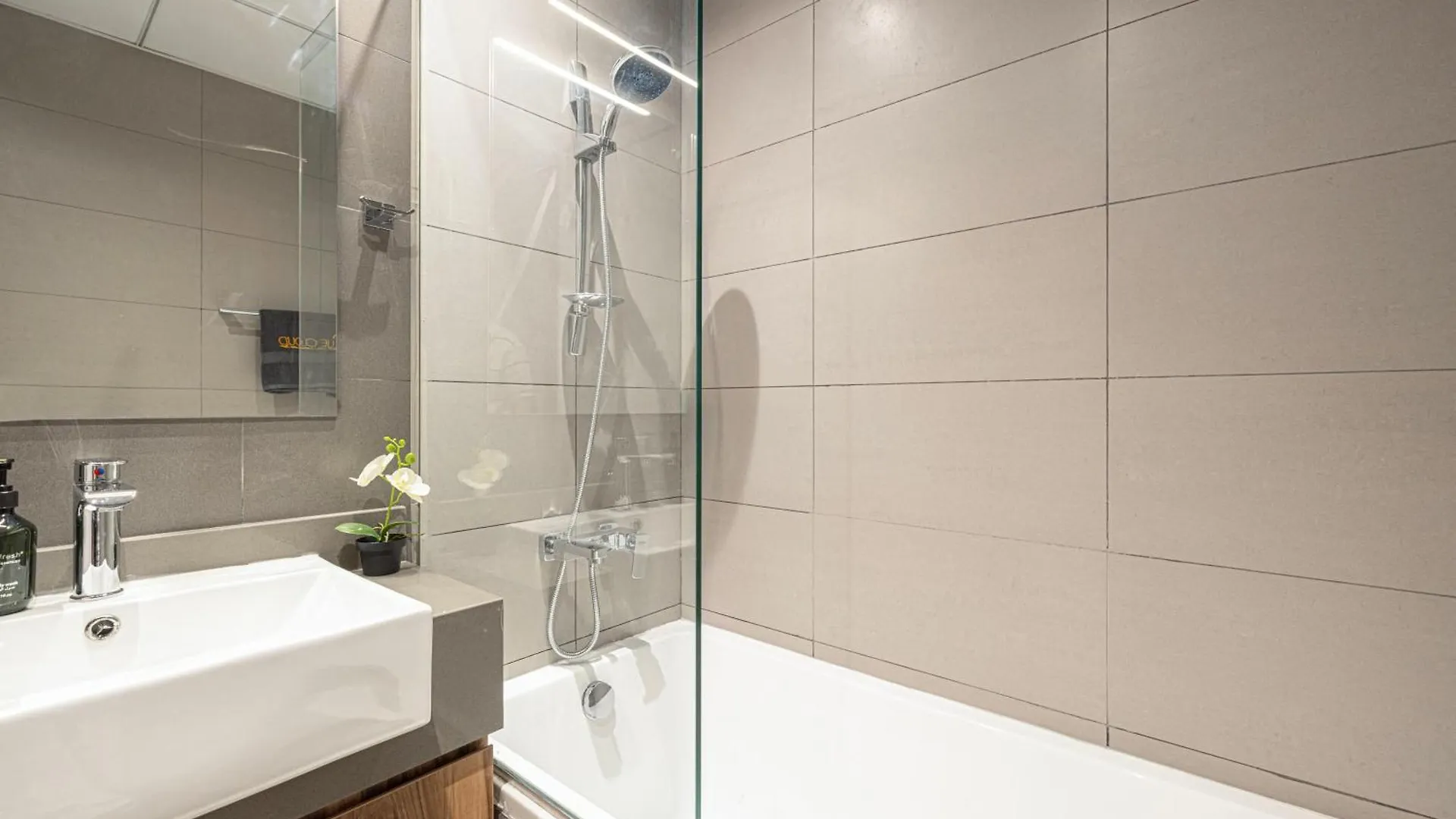 Studio Apartment In Al Mamsha - Jevel Σάρτζα