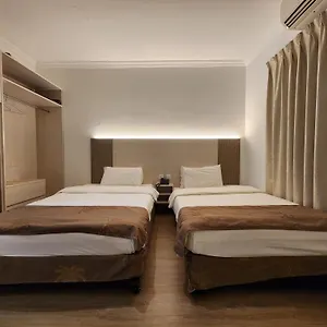 Hotel International Airport, Szardża